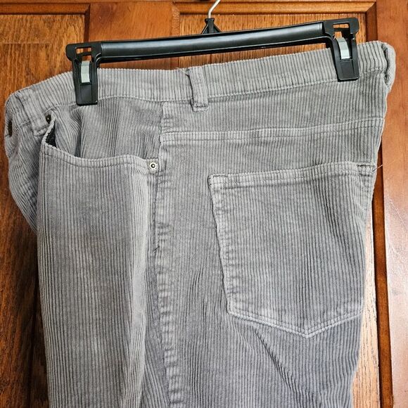 Ralph Lauren Vintage Corduroy Pants – Women’s 12 – Gray Straight Leg - Picture 10 of 12